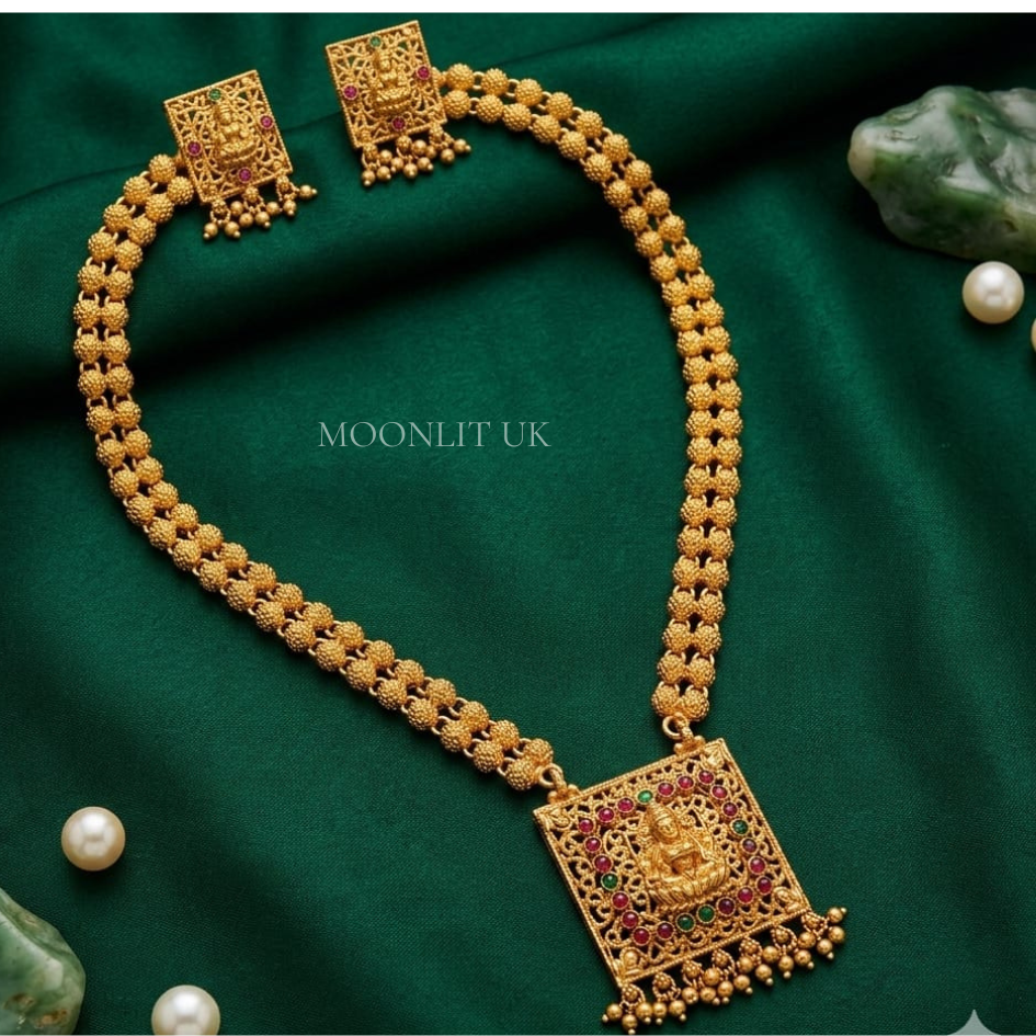 Long Chains